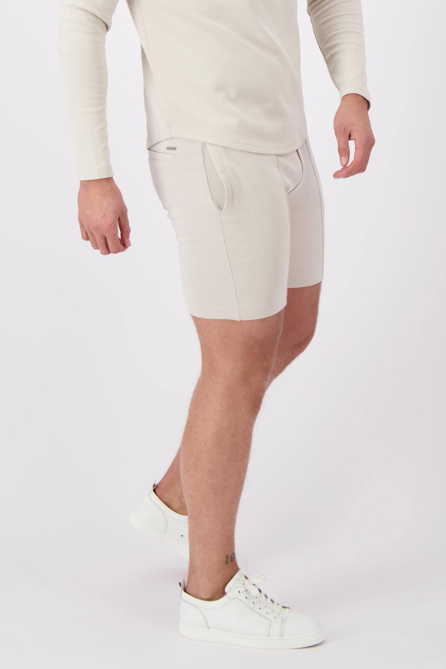 SHORTS | BEIGE