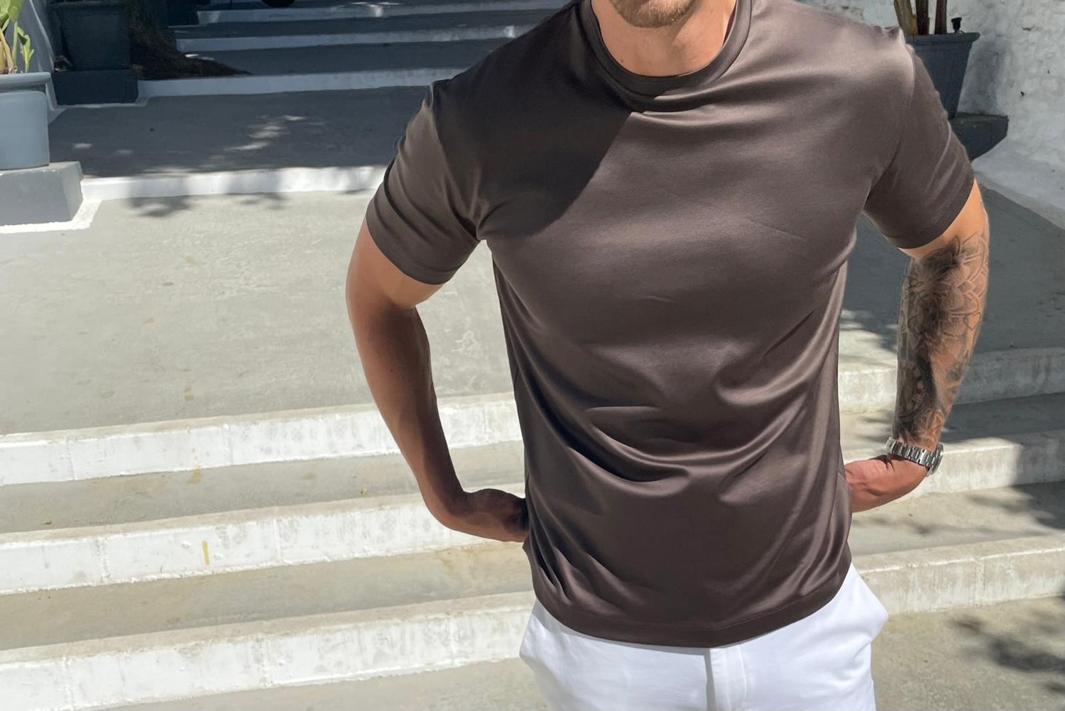 Les Brutes mercerised tshirt coffee brown glans tshirt bruin