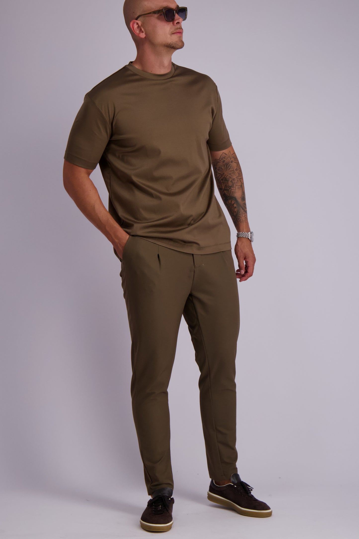 Les Brutes mocha tshirt mercerised t-shirt glans bruin