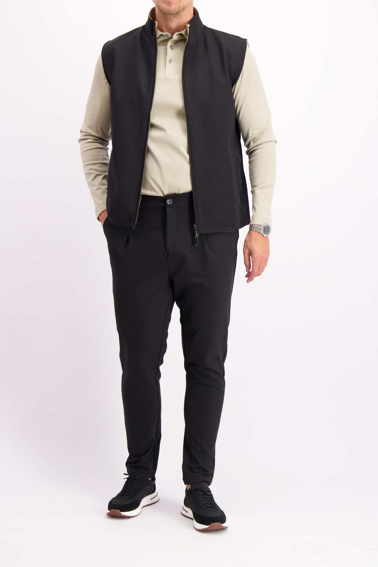 TECH BODYWARMER REVERSIBLE | BLACK+SAND