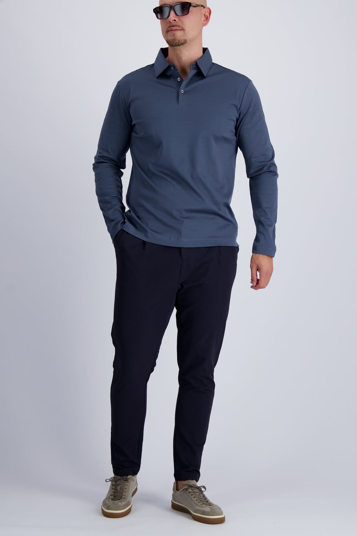 Les Brutes Premium mercerised polo with longsleeves in Blue. Designed with a comfort fitting and luxury looks for men. 