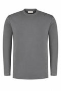 Luxury Grey T-shirt with longsleeves in mercerised cotton. Premium quality with timeless design for men. 