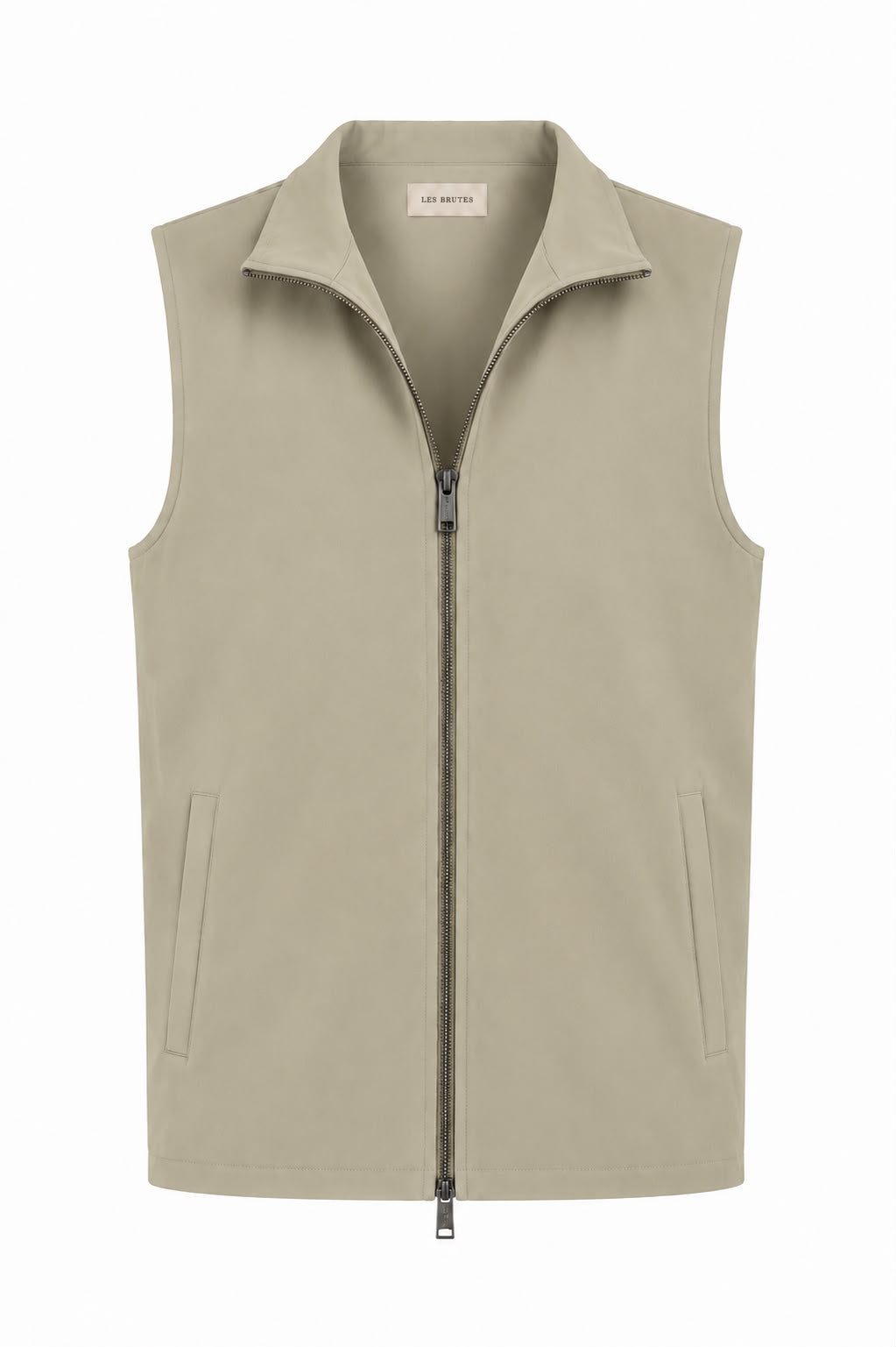 Les Brutes Tech Bodywarmer in Beige. A luxury bodywarmer essential for men. Premium Tech quality for long lasting comfort. 