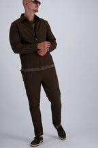 Les Brutes Tech suit in dark brown. A perfect matching luxury set for every ocassion. A premium essential for each season 