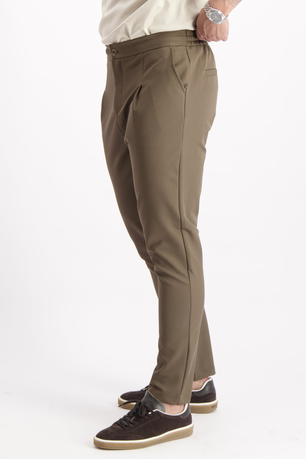 Les Brutes Tech trouser for men tailored fit. Tech broek