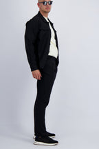 Luxury wool tech overshirt with buttons and chest pockets in black. Crafted with premium fabrics. A timeless design mens wear