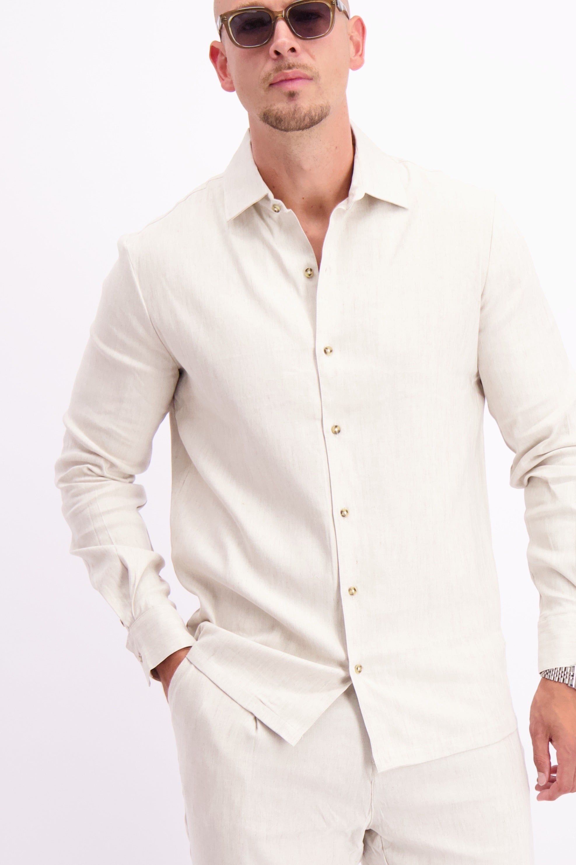 Linen shirt oatmeal white summer linnen overhemd wit creme