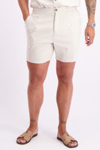Linen shorts oatmeal creme. Linnen korte broek wit