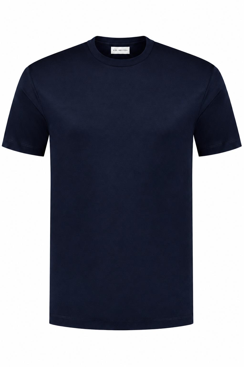 Les Brutes luxury t-shirt for men in dark blue / navy. Crafted with high quality double mercerised supima cotton for extra comfort and a luxurious look