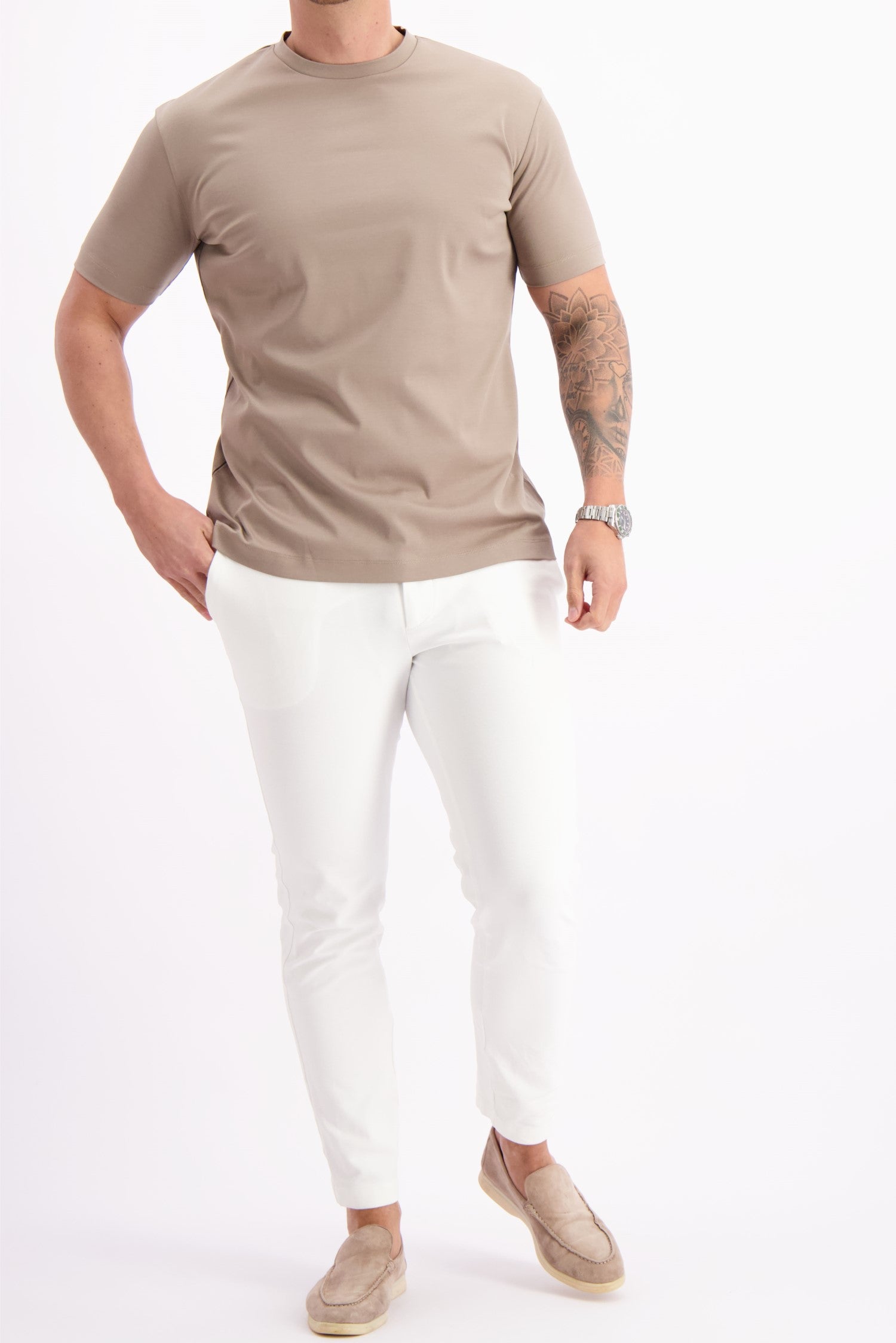 Les Brutes mercerised tshirt taupe glans t-shirt taupe beige