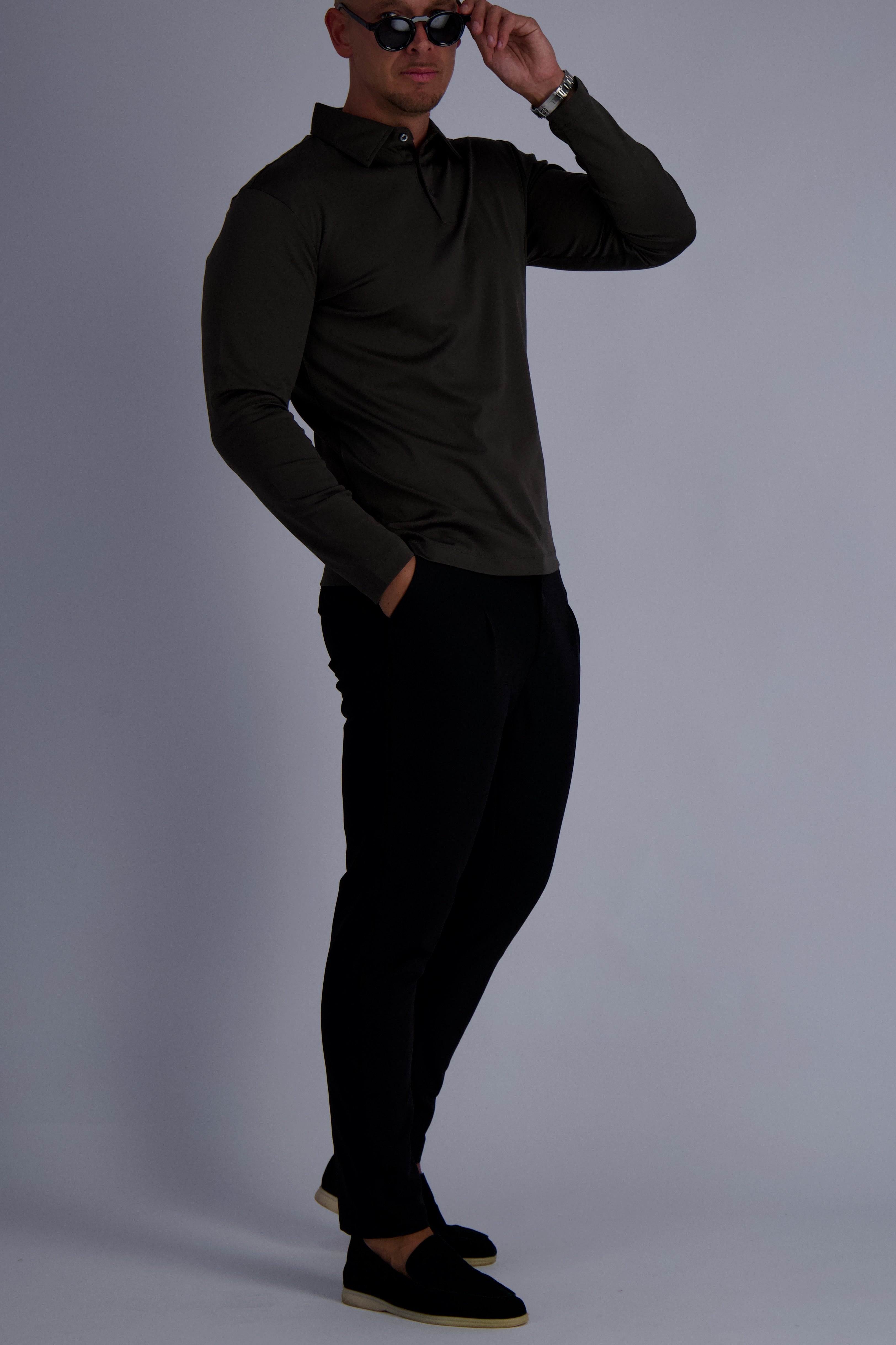 Les Brutes luxury polo in double mercerised cotton in color dark green. Premium mens wear with timeless design
