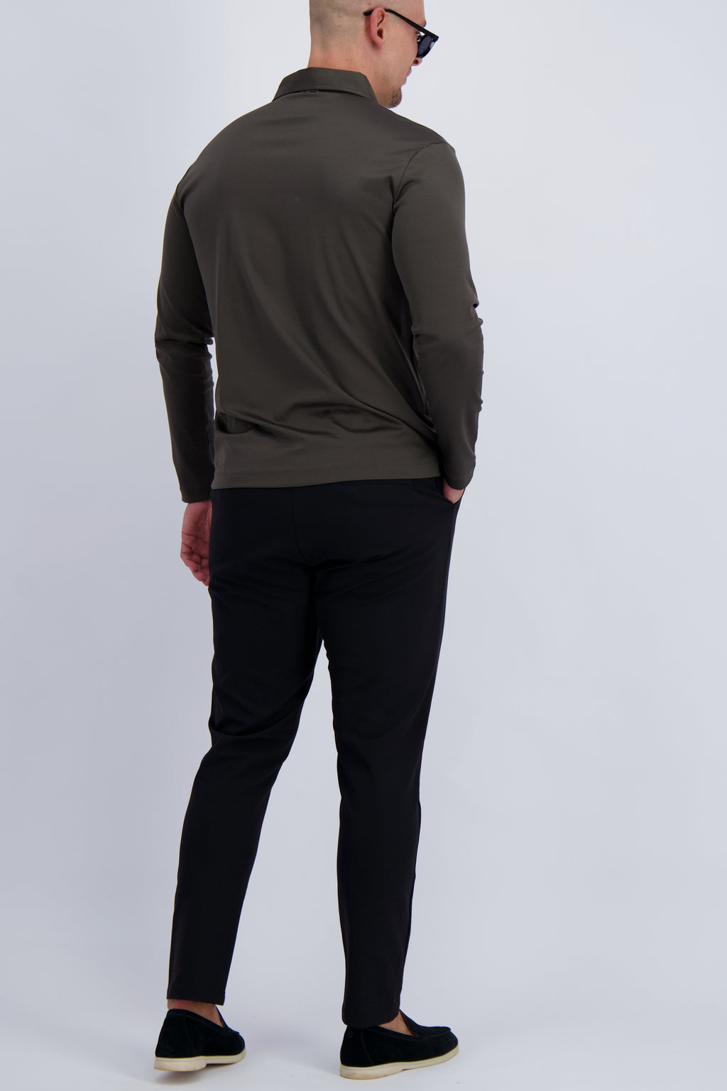 Les Brutes luxury polo in double mercerised cotton in color dark green. Premium mens wear with timeless design