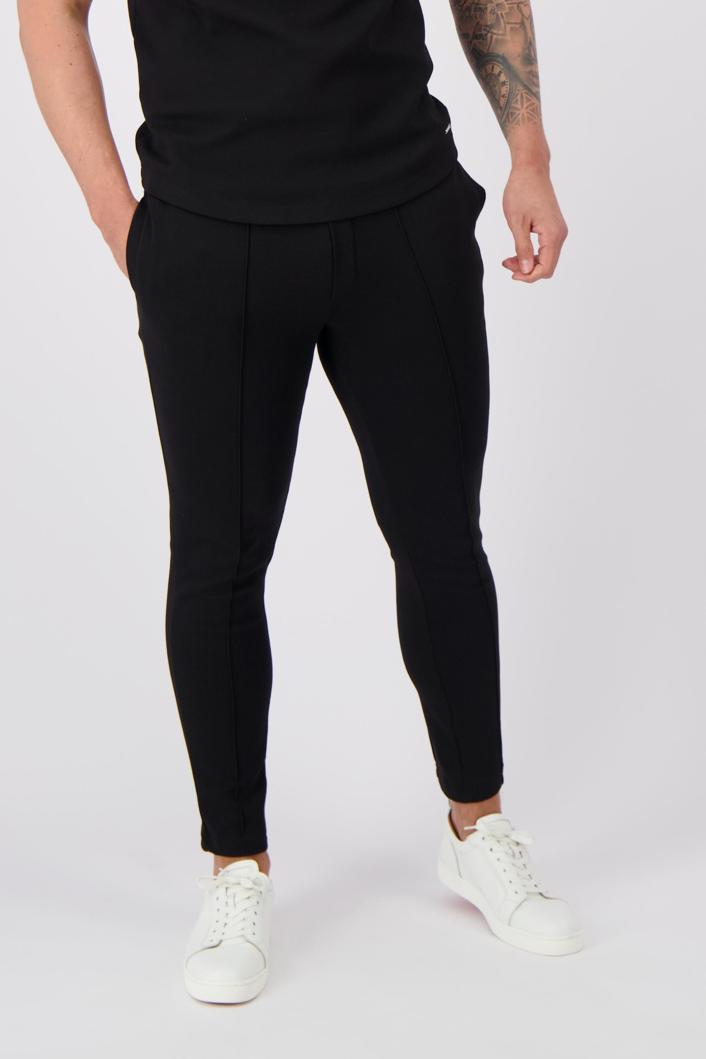 Les Brutes trouser black broek zwart trainingsbroek zwart joggingbroek zwart pantalon