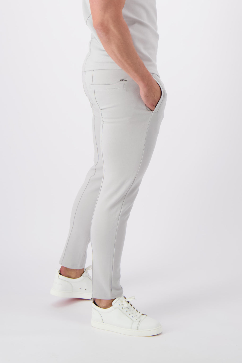 Les Brutes trouser grey broek grijs trainingsbroek lichtgrijs joggingbroek grijs pantalon