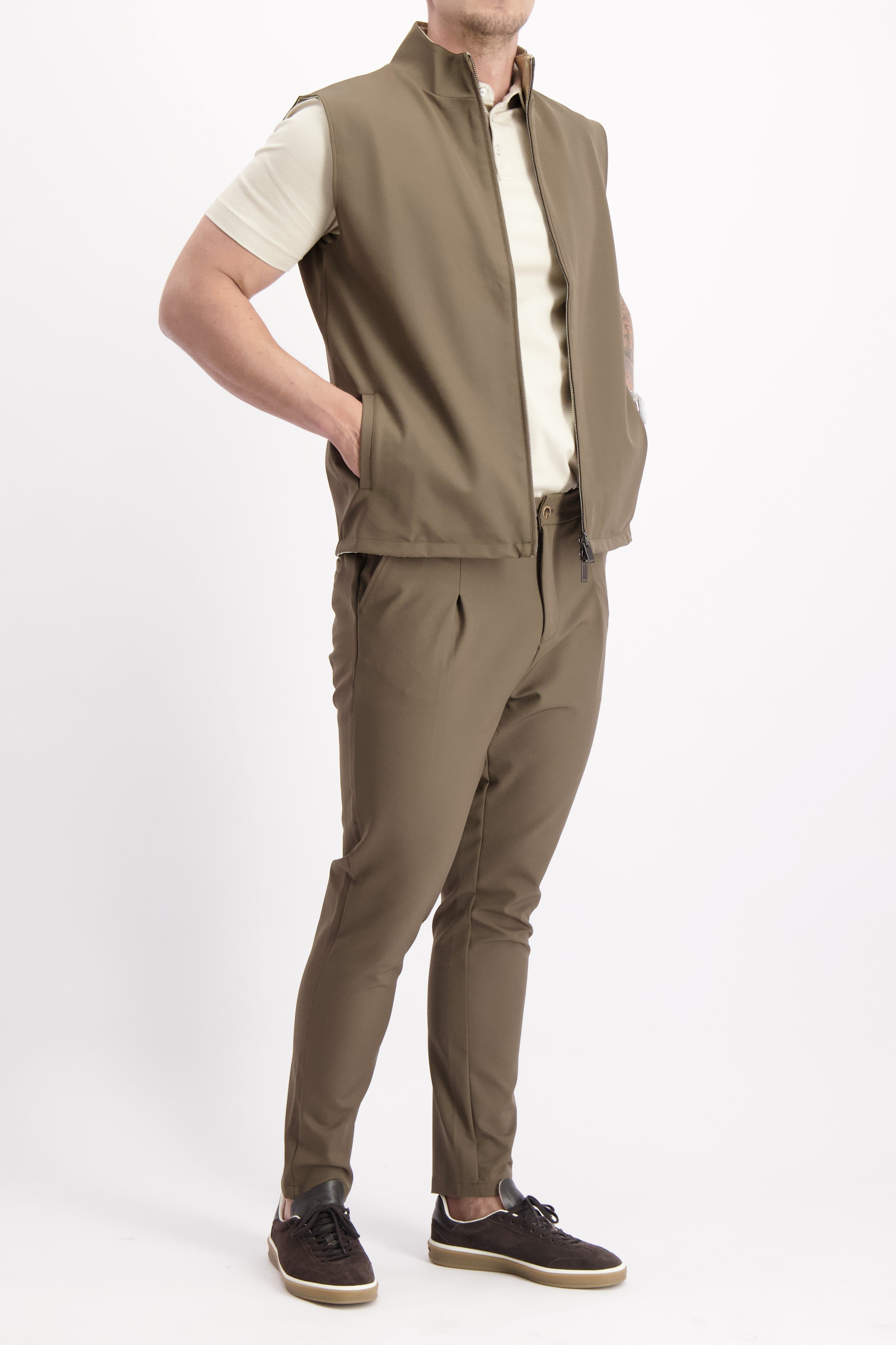 TECH BODYWARMER REVERSIBLE | BROWN+SAND