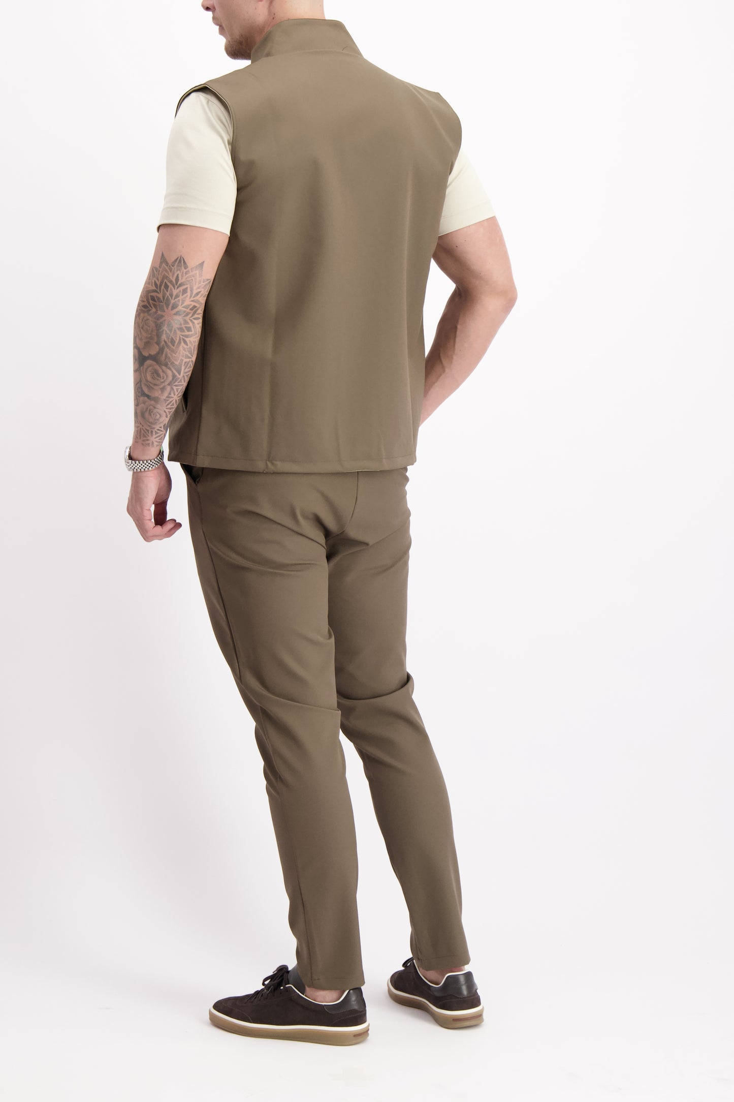 TECH BODYWARMER REVERSIBLE | BROWN+SAND